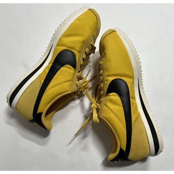 Nike Cortez Sneakers Style DZ2795-700 in Vivid Sulfur - Picture 7 of 9